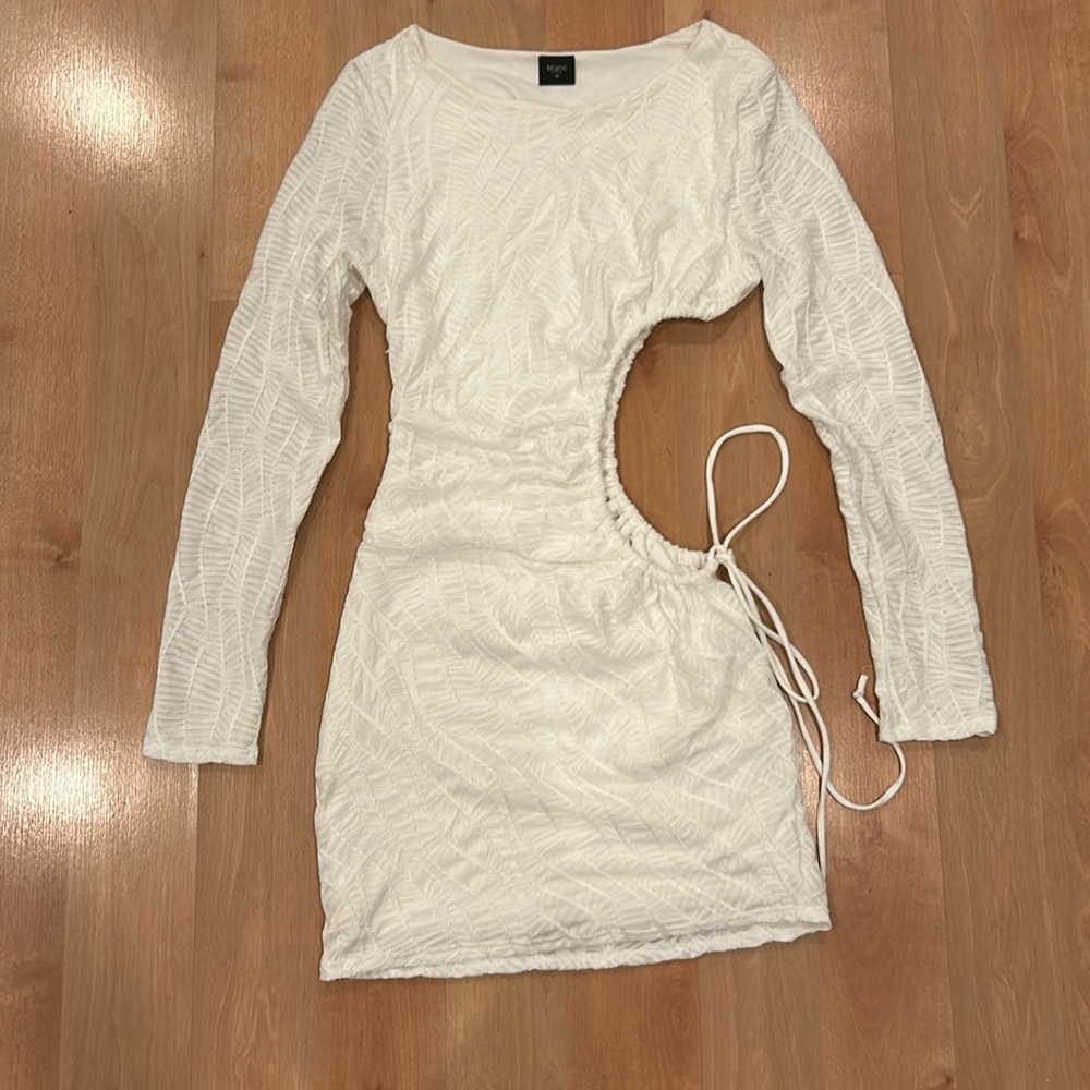 Blanc clothing white body con dress with side cut out size medium